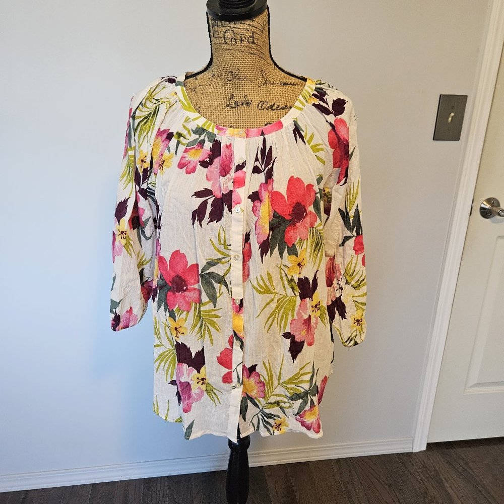 Chaps Tropical Floral Top Blouse Size Petite Medium NWT